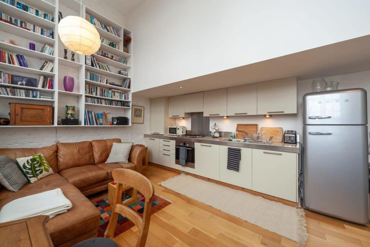 Charming 1 Bedroom Apartment In Old School House لندن المظهر الخارجي الصورة