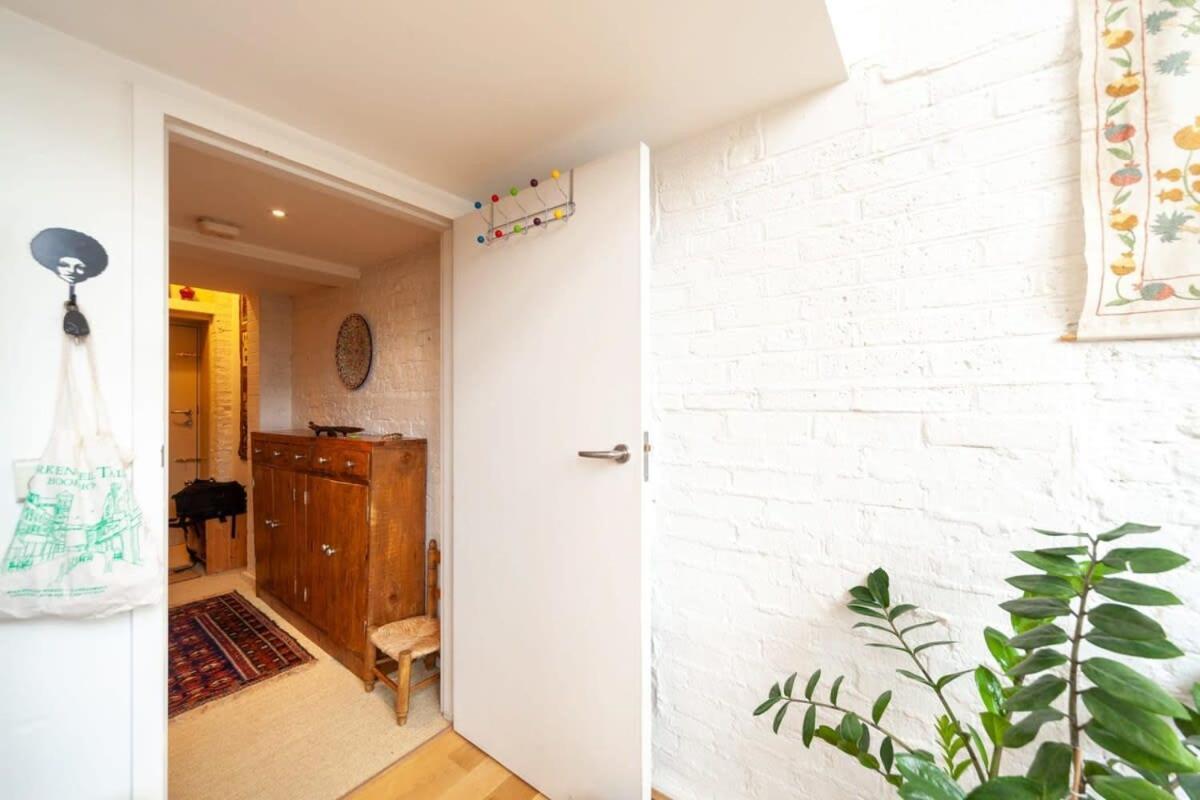 Charming 1 Bedroom Apartment In Old School House لندن المظهر الخارجي الصورة